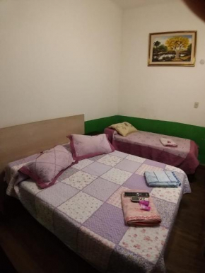 Hostal America
